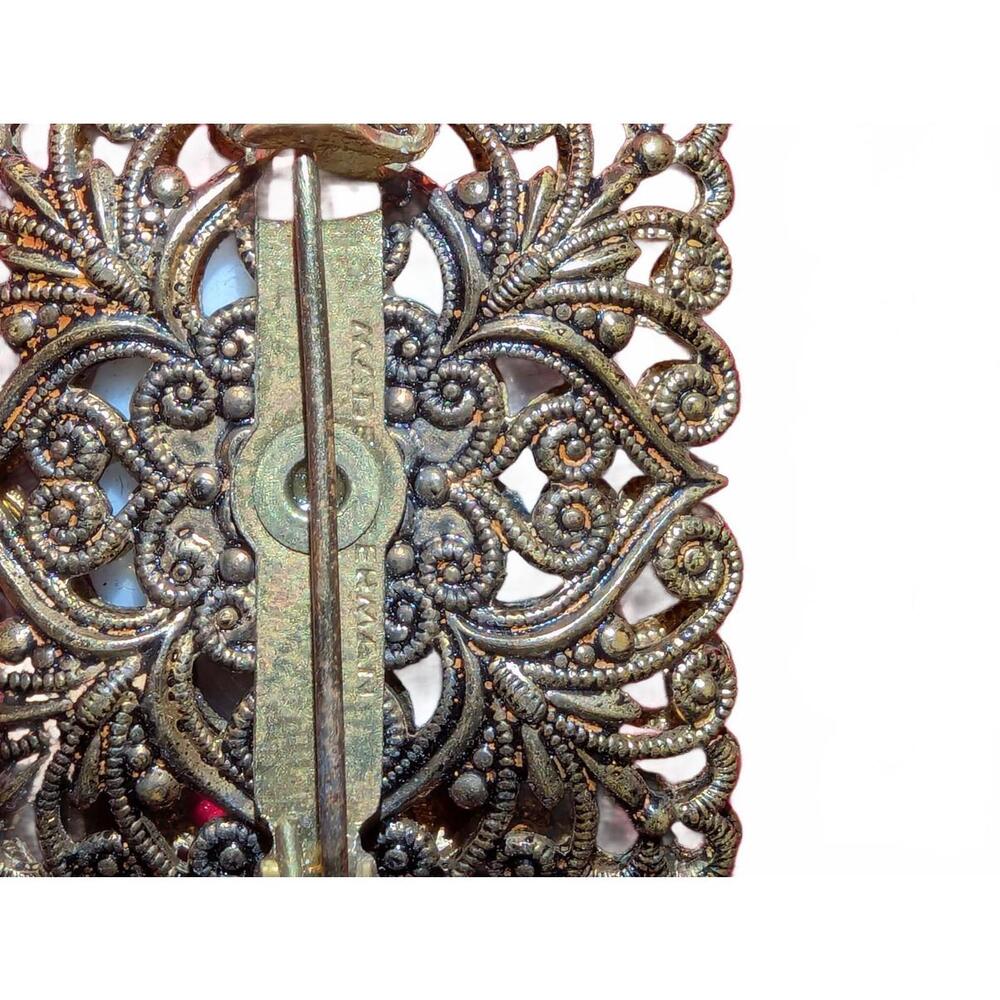Vintage Portrait Filigree Brooch Pin - Picture 8 of 8